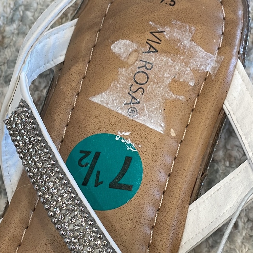 Via Rosa sandals - Picture 4 of 6
